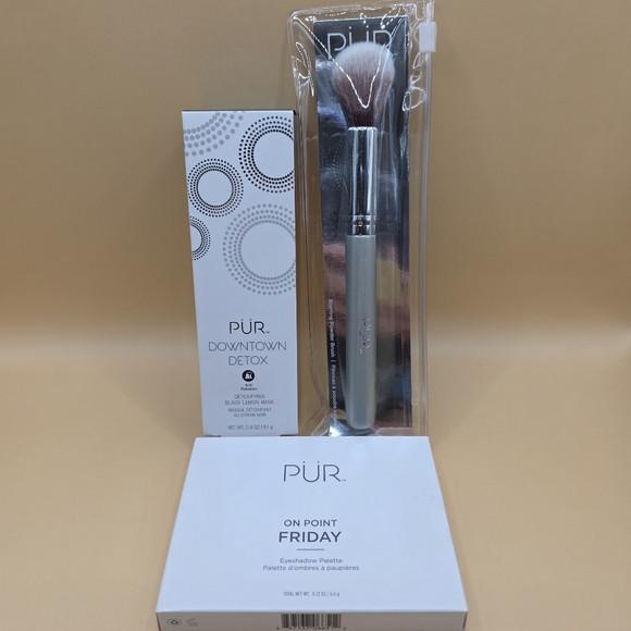 Pur Other - PUR Downtown Detox Black Lemon Mask On Point Eyeshadow Powder Brush